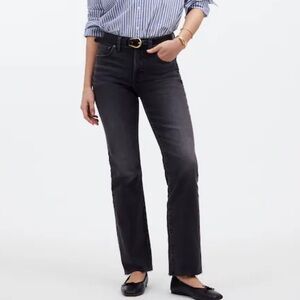 Madewell Mid-Rise kick Out Jeans